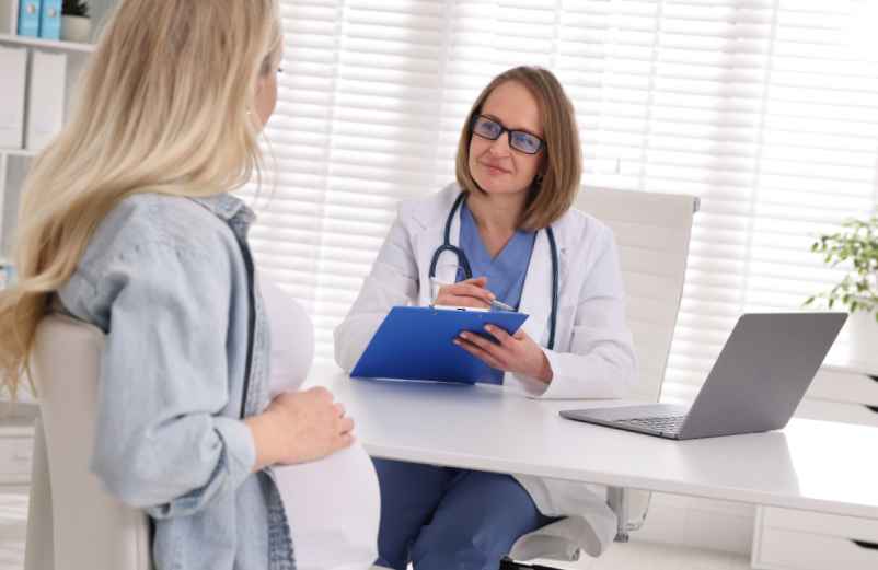 Quels sont les traitements adaptés contre les hémorroïdes et le moment recommandé pour consulter un médecin ?-FCMRR Quels sont les traitements adaptés contre les hémorroïdes et le moment recommandé pour consulter un médecin ?-FCMRR
