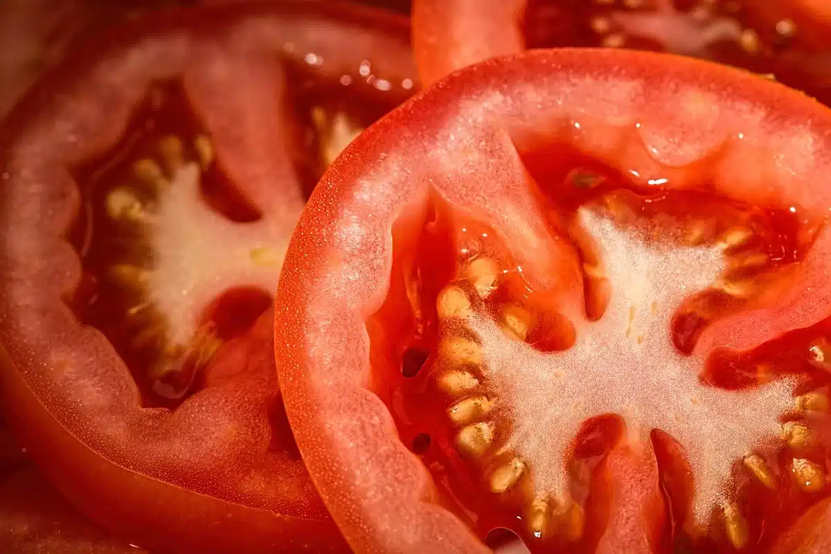 Schéma simplifié montrant des flavonoïdes et leur action antioxydante